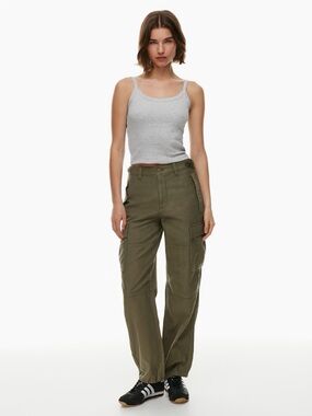 TNA Tan Cargo Pants
COLOUR IS NOT GREEN! BEIGE COLOUR